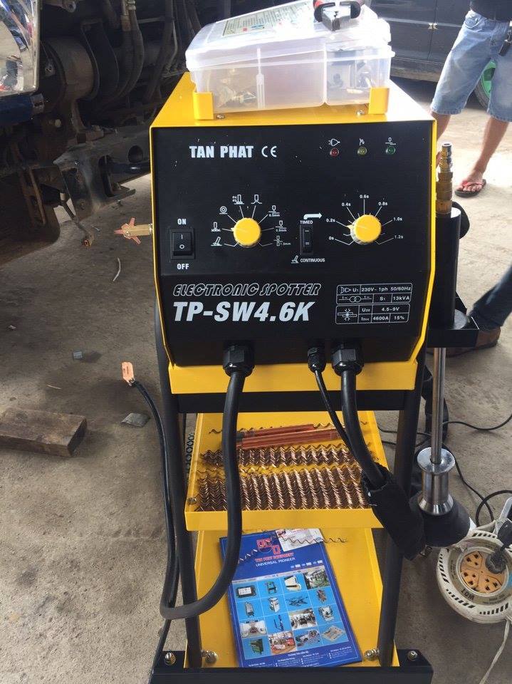 máy hàn rút tôn, giật tôn solary TP 4600