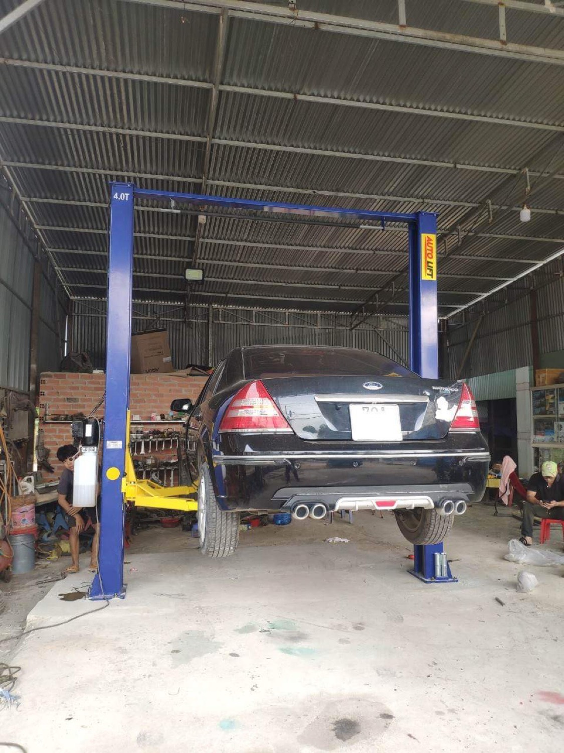 Cầu nâng 2 trụ thủy lực Autolift AT-400LT